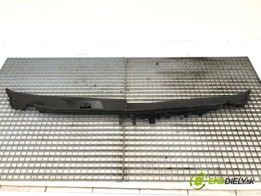 CITROEN JUMPER II Autobus 2008 88 kW 2.2 HDi 120 2198 Torpédo, plast pod čelné okno  (Torpédo (plast pod čelným sklom))