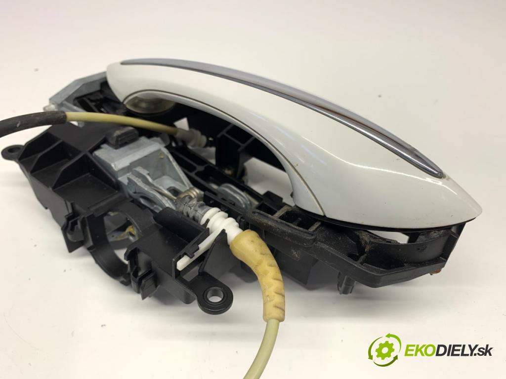 BMW F06 coupe 2015 330 kW 650 i xDrive 4395 Kľučka vonkajšia ľavy zad 7187227