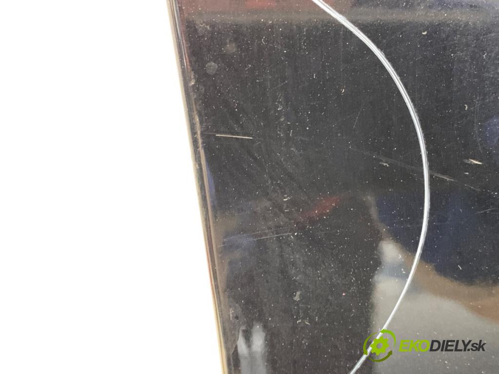 VOLVO XC90 I SUV 2004 200 kW T6 AWD 2922 Dvere pravy predný