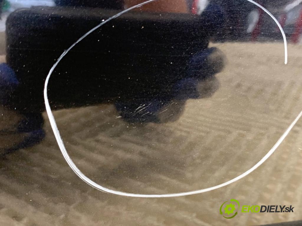 VOLVO XC90 I SUV 2004 200 kW T6 AWD 2922 Dvere pravy predný