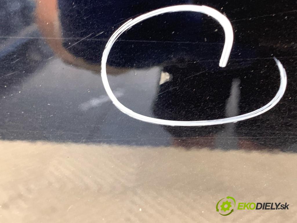 VOLVO XC90 I SUV 2004 200 kW T6 AWD 2922 Dvere pravy predný