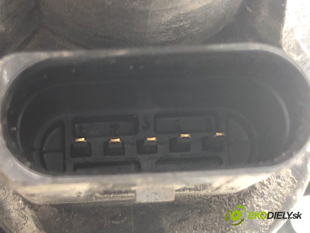 VW PASSAT B6 Kombi 2010 77 kW 1.6 TDI 1598 nastavovač svod, potrubí 03L129086A (Ostatní)