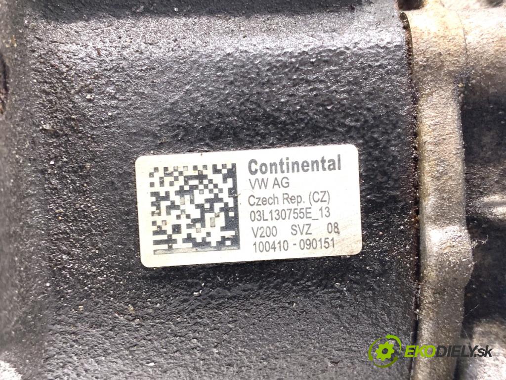 VW PASSAT B6 Kombi 2010 77 kW 1.6 TDI 1598 Pumpa vstrekovacia 03L130755E (Vstrekovacie čerpadlo)