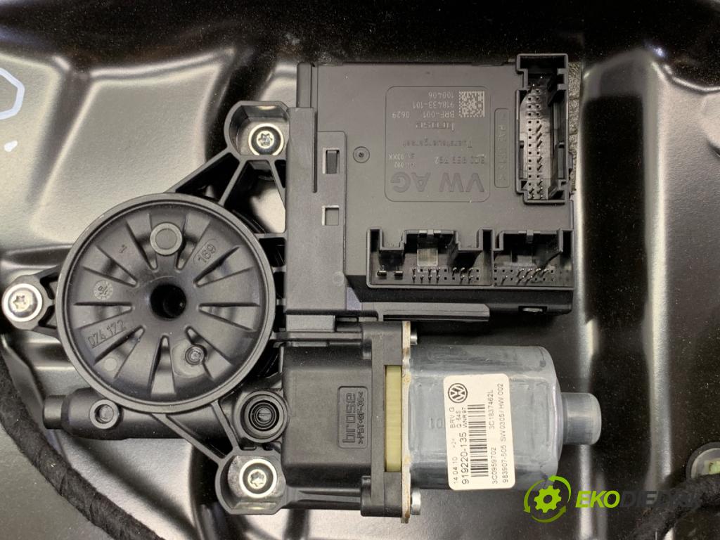 VW PASSAT B6 Kombi 2010 77 kW 1.6 TDI 1598 mechanismus okna pravý přední část 3C0959792