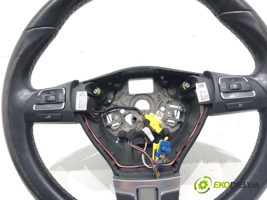VW PASSAT B6 Kombi 2010 77 kW 1.6 TDI 1598 Volant 3C8959538F (Volant)