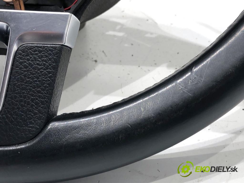 VW PASSAT B6 Kombi 2010 77 kW 1.6 TDI 1598 Volant 3C8959538F (Volant)