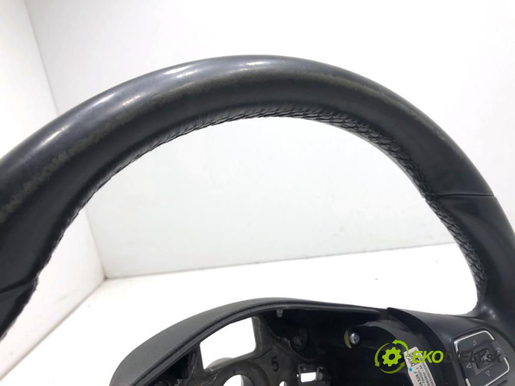 VW PASSAT B6 Kombi 2010 77 kW 1.6 TDI 1598 Volant 3C8959538F (Volant)