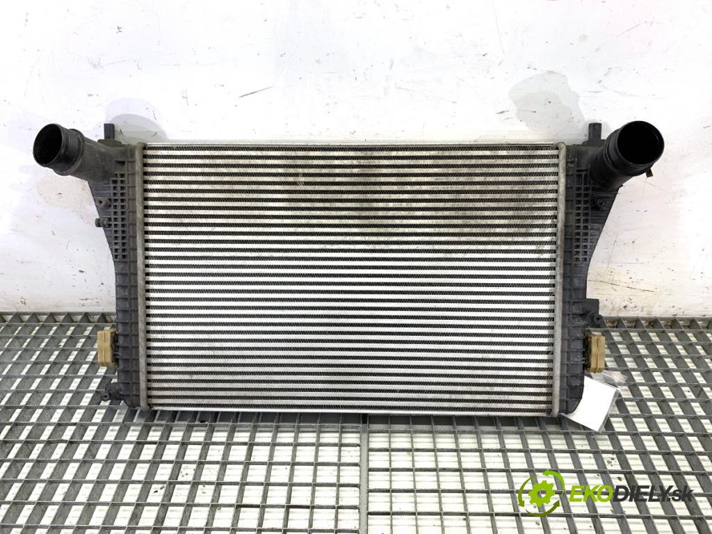 VW PASSAT B6 Kombi 2010 77 kW 1.6 TDI 1598 intercooler 3C0145805AK (Chladiče nasávaného vzduchu (intercoolery))