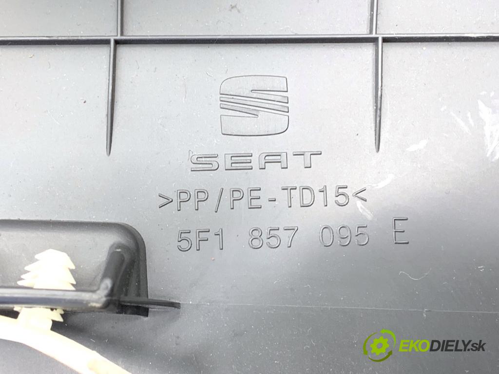 SEAT LEON III liftback 2013 110 kW 2.0 TDI 1968 Priehradka, kastlík spolujazdca 5F1857095E (Priehradka (kastlík))