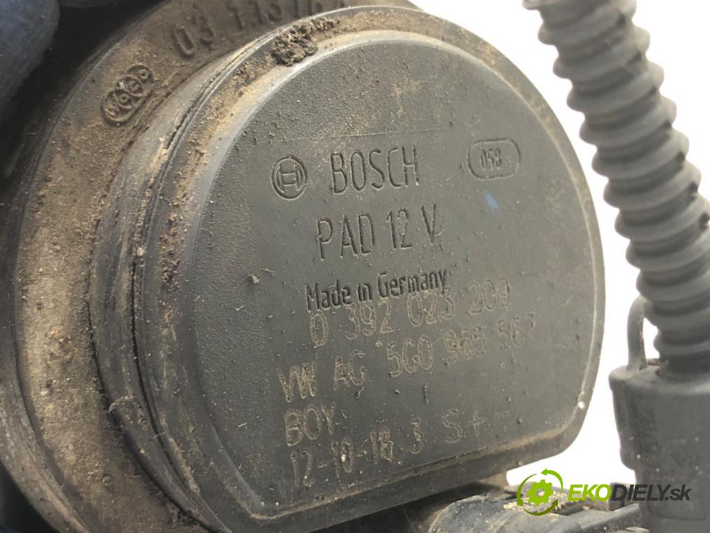 SEAT LEON III liftback 2013 110 kW 2.0 TDI 1968 DALŠÍ: pumpa vody 0392023209 (Vodní pumpy)