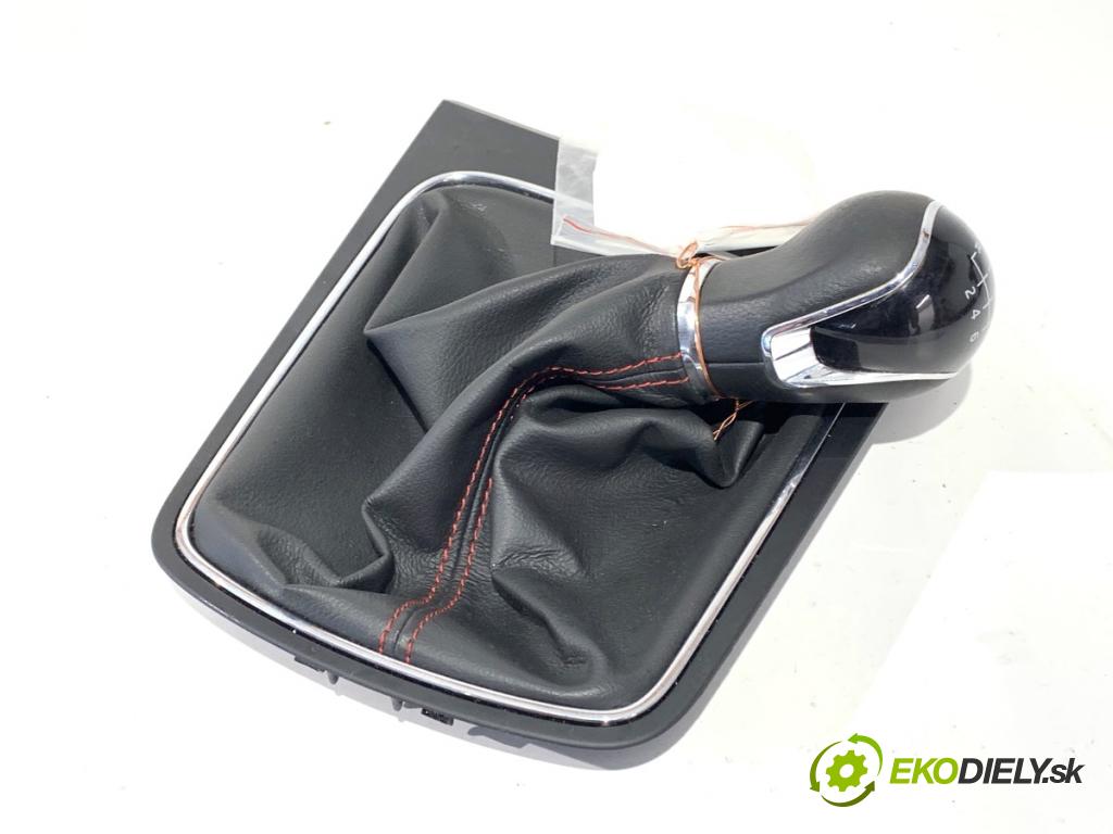 SEAT LEON III liftback 2013 110 kW 2.0 TDI 1968 Sedadlá, sedačky Sedadlo Manžeta
