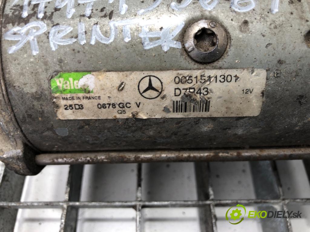 MERCEDES-BENZ W903 Autobus 2003 80 kW 211 CDI 2148 startér 0051511301 (Startéry)