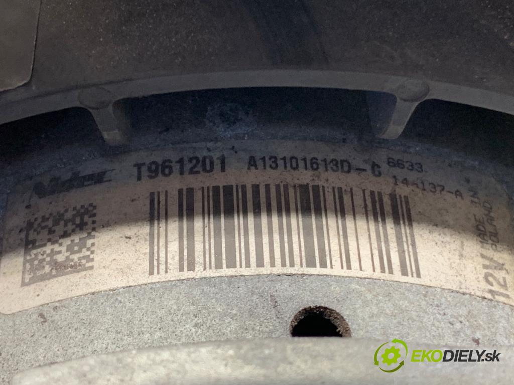 FORD FIESTA MK7 liftback 2014 60 kW 1.25 1242 Ventilátor chladiča  (Ventilátor)