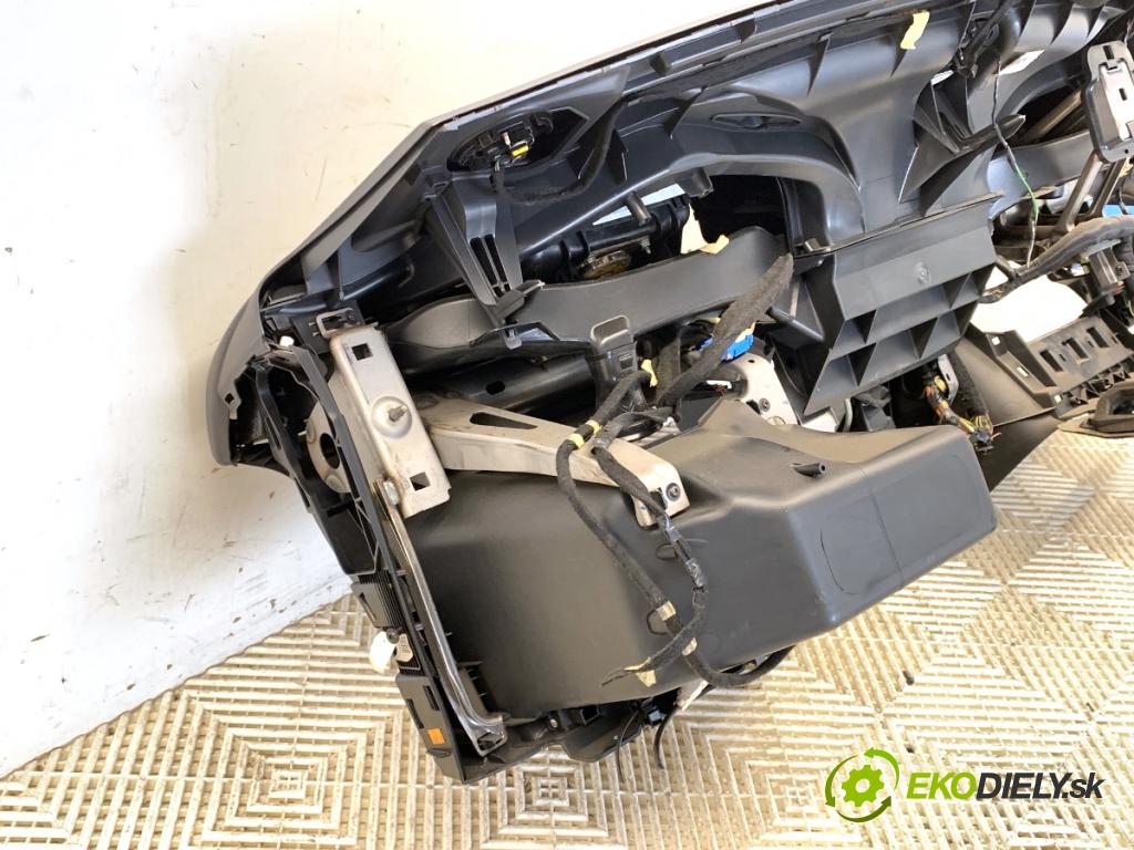 CITROEN C3 II liftback 2011 50 kW 1.4 HDi 70 1398 Palubná doska VANKÚŠ: spolujazdca