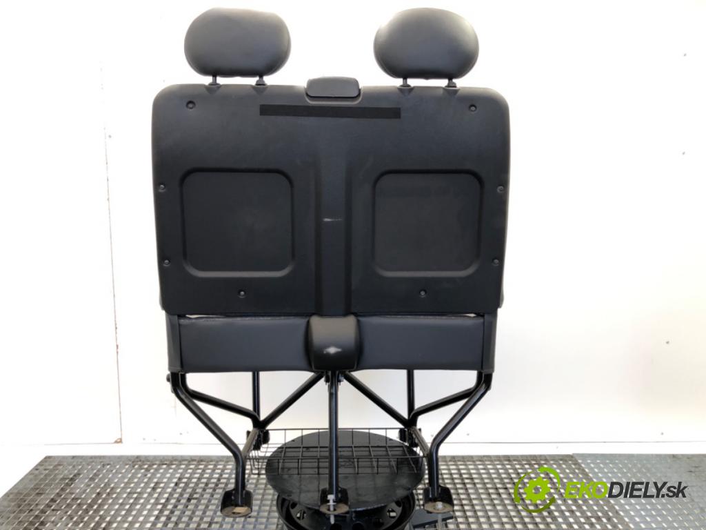 RENAULT MASTER II Autobus 2005 84 kW 2.5 dCi 120 2463 Sedadlo pravy predný DVOJNÁSOBEK: