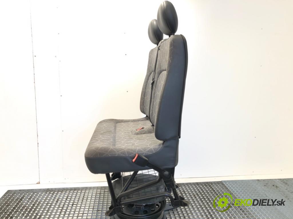 RENAULT MASTER II Autobus 2005 84 kW 2.5 dCi 120 2463 Sedadlo pravy predný DVOJNÁSOBEK: