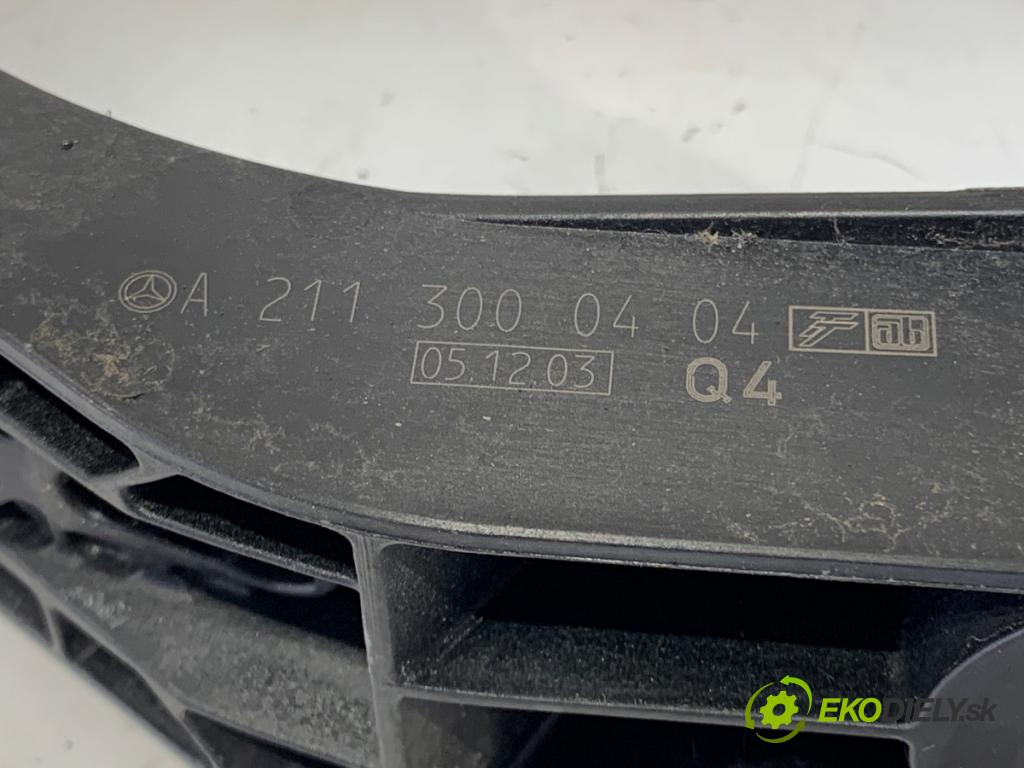 MERCEDES-BENZ W211 sedan 2004 110 kW E 220 CDI (211.006) 2148 Potenciometer plynu 2113000404 (Potenciometer plynového pedálu)