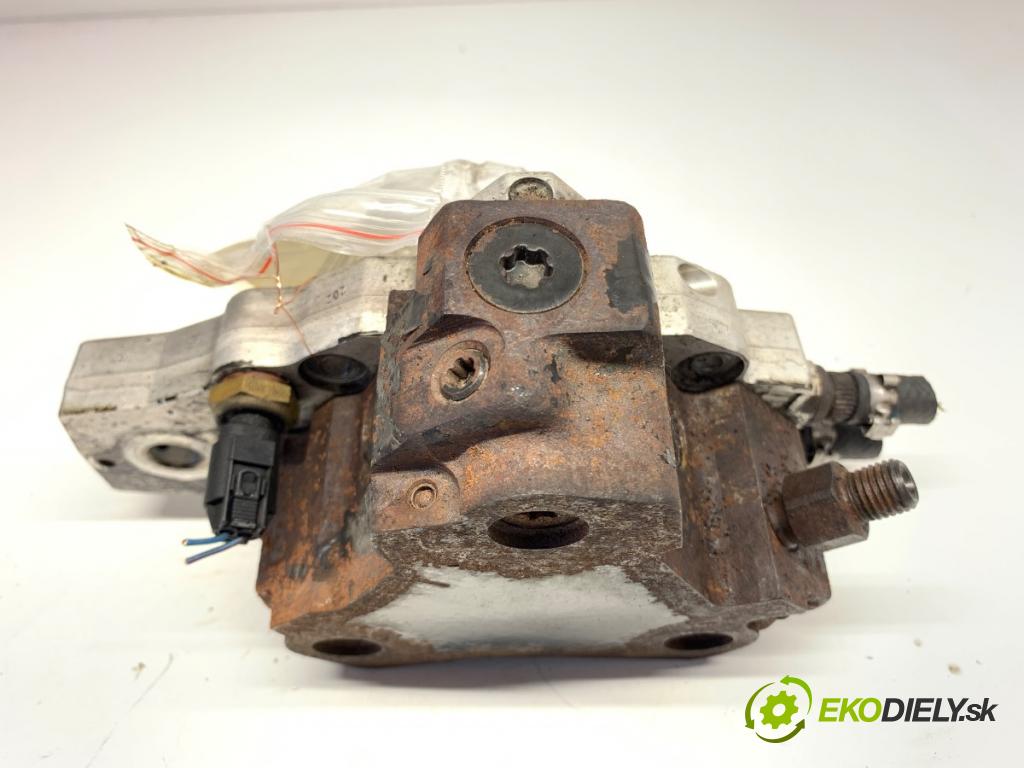 MERCEDES-BENZ W211 sedan 2004 110 kW E 220 CDI (211.006) 2148 Pumpa vstrekovacia A6480700001 (Vstrekovacie čerpadlo)