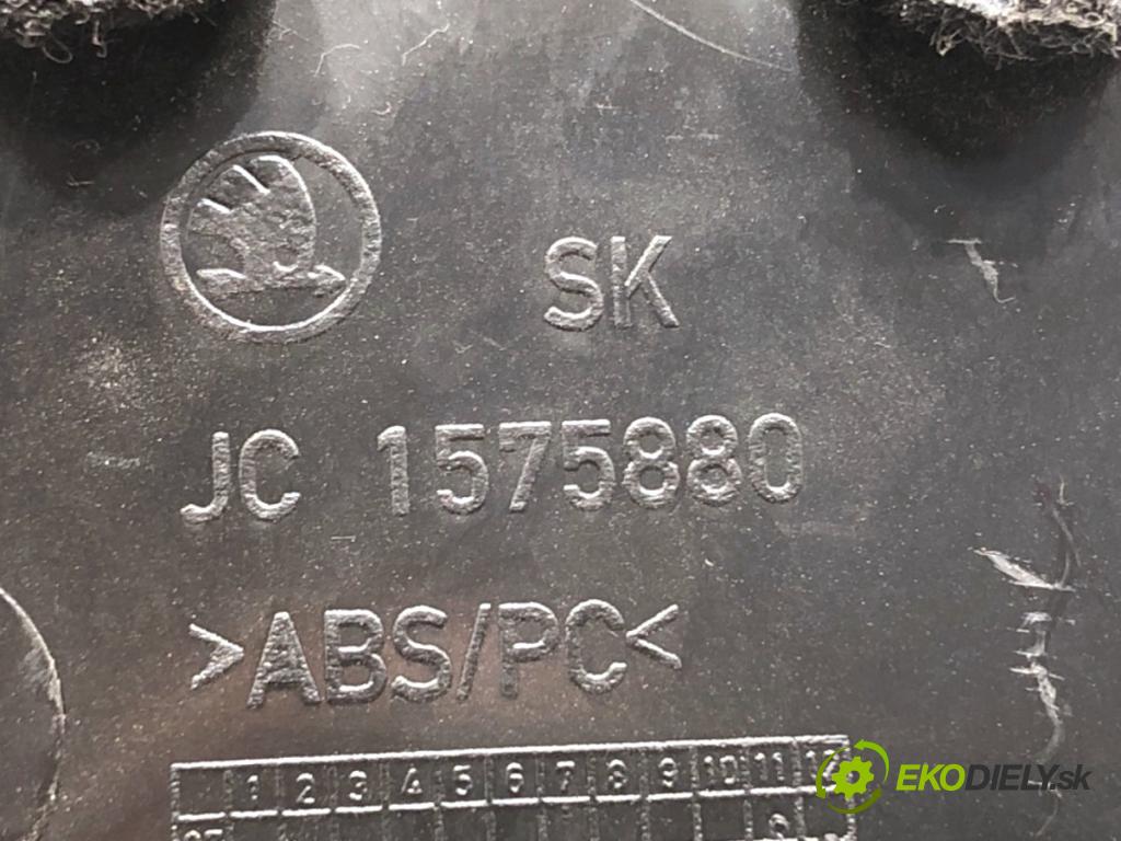 SKODA SUPERB II Kombi 2014 103 kW 2.0 TDI 16V 1968 Priehradka, kastlík volantu 3T1857921