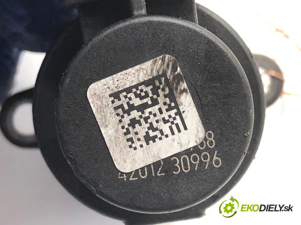 SKODA SUPERB II Kombi 2014 103 kW 2.0 TDI 16V 1968 Regulátor tlaku paliva  (Palivový systém ostatné)