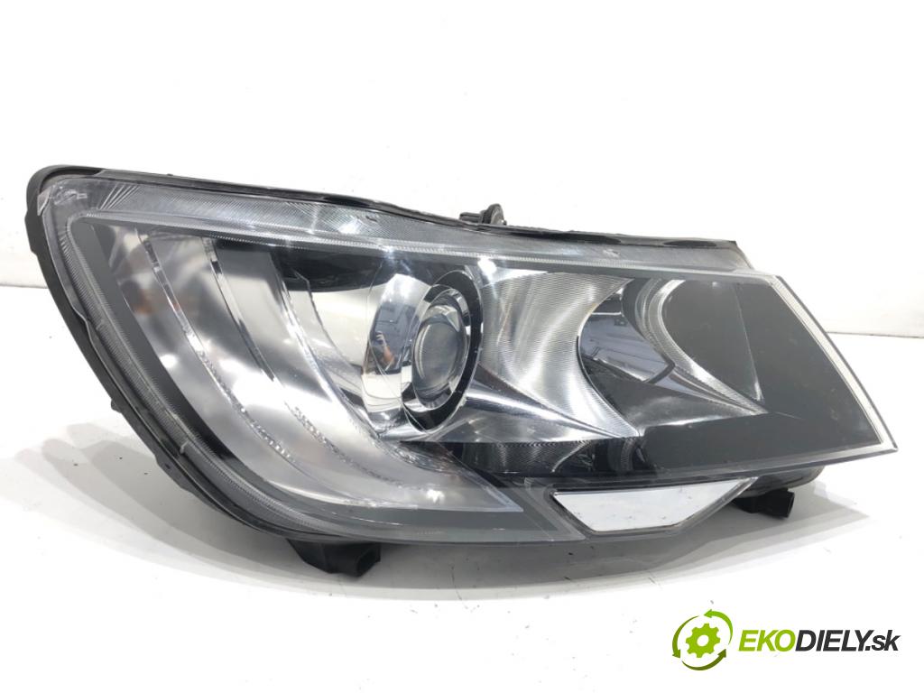 SKODA SUPERB II Kombi 2014 103 kW 2.0 TDI 16V 1968 Svetlomet pravy predný 3T1941016F