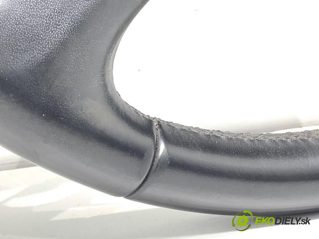 SKODA SUPERB II Kombi 2014 103 kW 2.0 TDI 16V 1968 Volant 5E0419091AA (Volant)