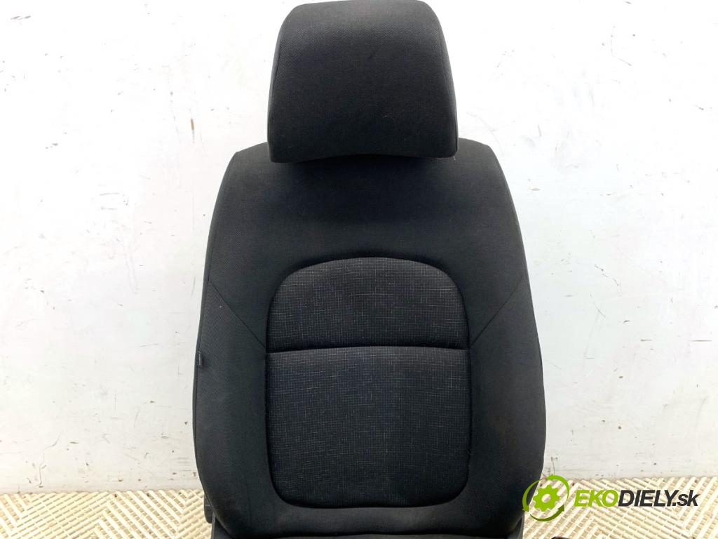 SKODA SUPERB II Kombi 2014 103 kW 2.0 TDI 16V 1968 Sedadlo pravy predný