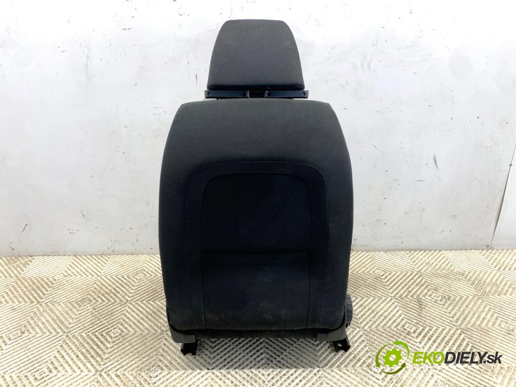 SKODA SUPERB II Kombi 2014 103 kW 2.0 TDI 16V 1968 Sedadlo pravy predný