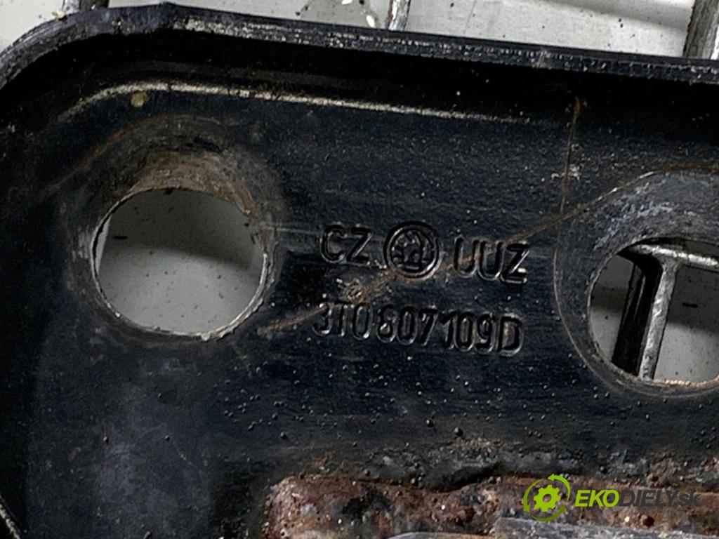 SKODA SUPERB II Kombi 2014 103 kW 2.0 TDI 16V 1968 Výstuha nárazníka predný 3T0807109D (Výstuhy predné)