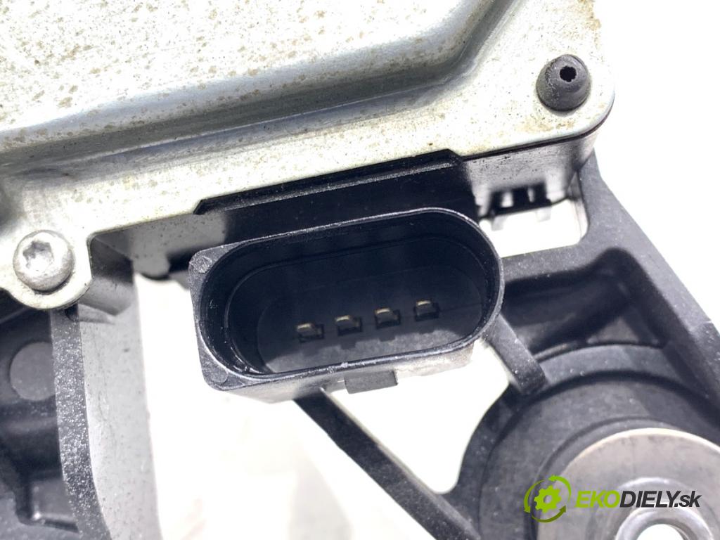 VW PASSAT B6 Kombi 2006 103 kW 2.0 TDI 1968 motor stěračů zadní část 3C9955711A