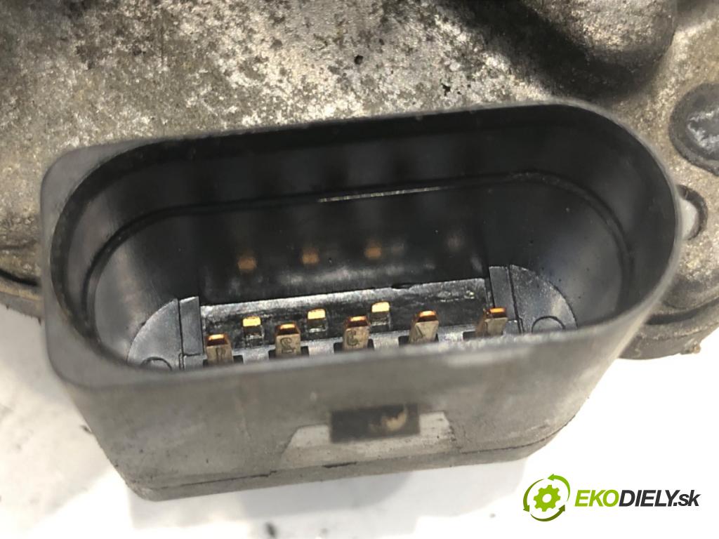 VW PASSAT B6 Kombi 2006 103 kW 2.0 TDI 1968 Škrtiaca klapka  (Škrtiaca klapka)