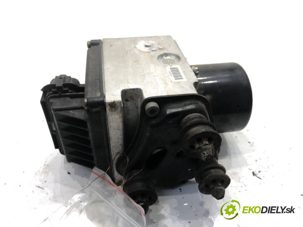VW PASSAT B6 Kombi 2006 103 kW 2.0 TDI 1968 Pumpa ABS 3C0614095P (Pumpa ABS)