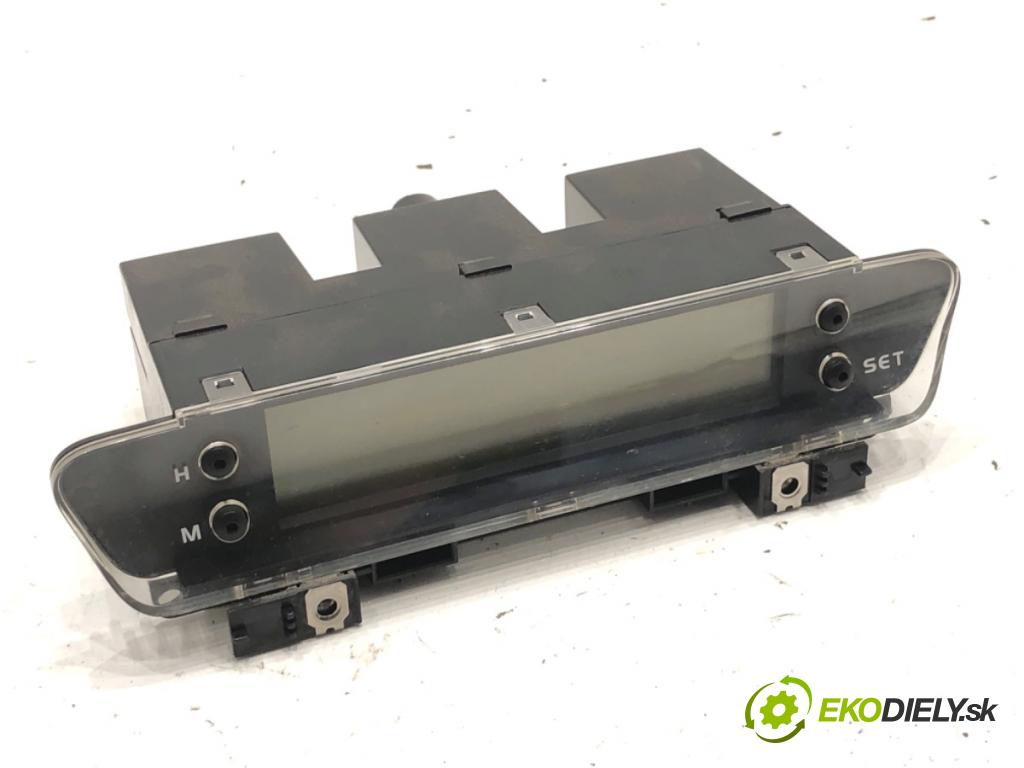 MITSUBISHI COLT VI liftback 2007 70 kW 1.3 1332 Dislpej 8750A123 (Prístrojová doska)