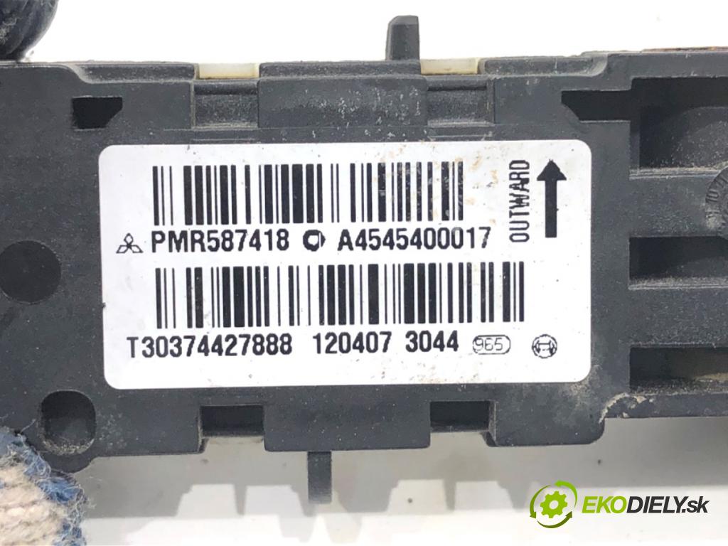 MITSUBISHI COLT VI liftback 2007 70 kW 1.3 1332 Snímač nárazu PMR587418 (Snímač nárazu)