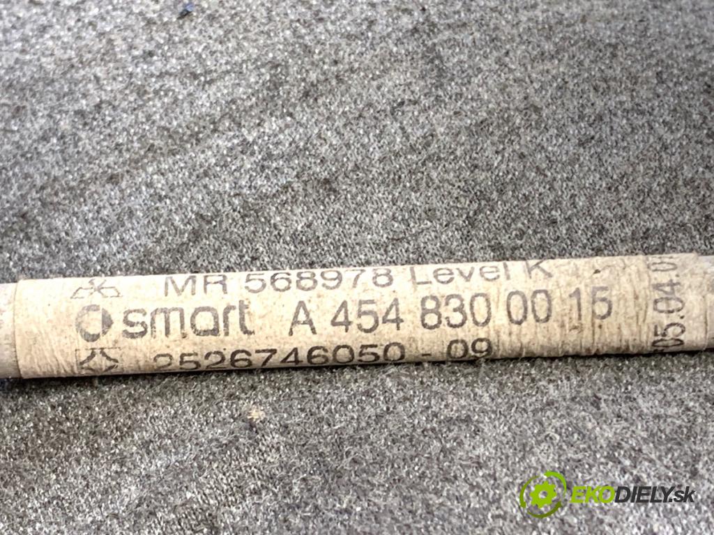 MITSUBISHI COLT VI liftback 2007 70 kW 1.3 1332 rúrka klimatizácie MR568978 A4548300015 (Rúrka klimatizácie)