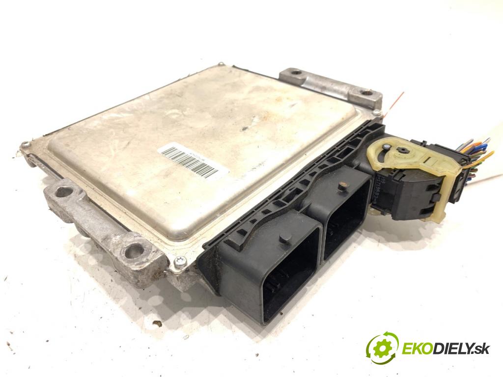 FORD KUGA I SUV 2012 100 kW 2.0 TDCi 1997 riadiaca jednotka Motor AV41-12A650-CM (Riadiaca jednotka)