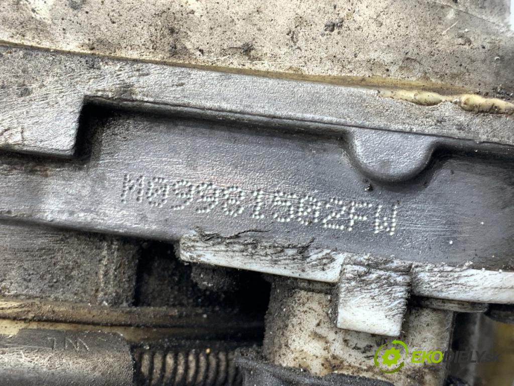 OPEL VECTRA C Kombi 2008 110 kW 1.9 CDTI (F35) 1910 Pumpa servočerpadlo M09981502FW (Servočerpadlo)