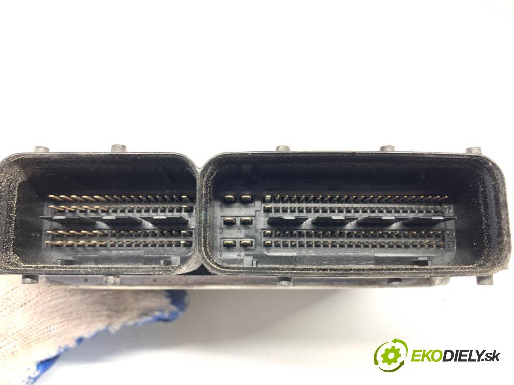 OPEL VECTRA C Kombi 2008 110 kW 1.9 CDTI (F35) 1910 riadiaca jednotka Motor 55566277 0281014450 (Riadiaca jednotka)