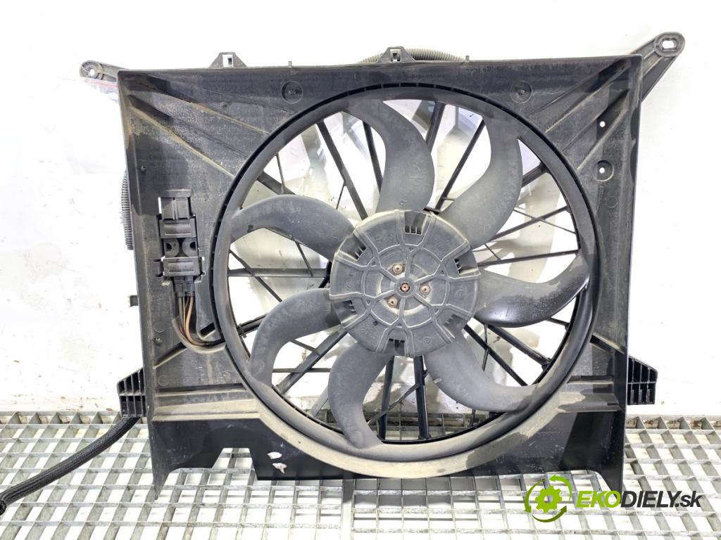 VOLVO XC90 I SUV 2004 200 kW T6 AWD 2922 ventilátor chladiče 30665985 (Ventilátory)