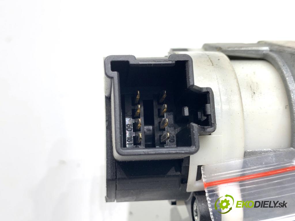 VOLVO XC90 I SUV 2004 200 kW T6 AWD 2922 spinačka 8626324 (Spínacia skrinka)