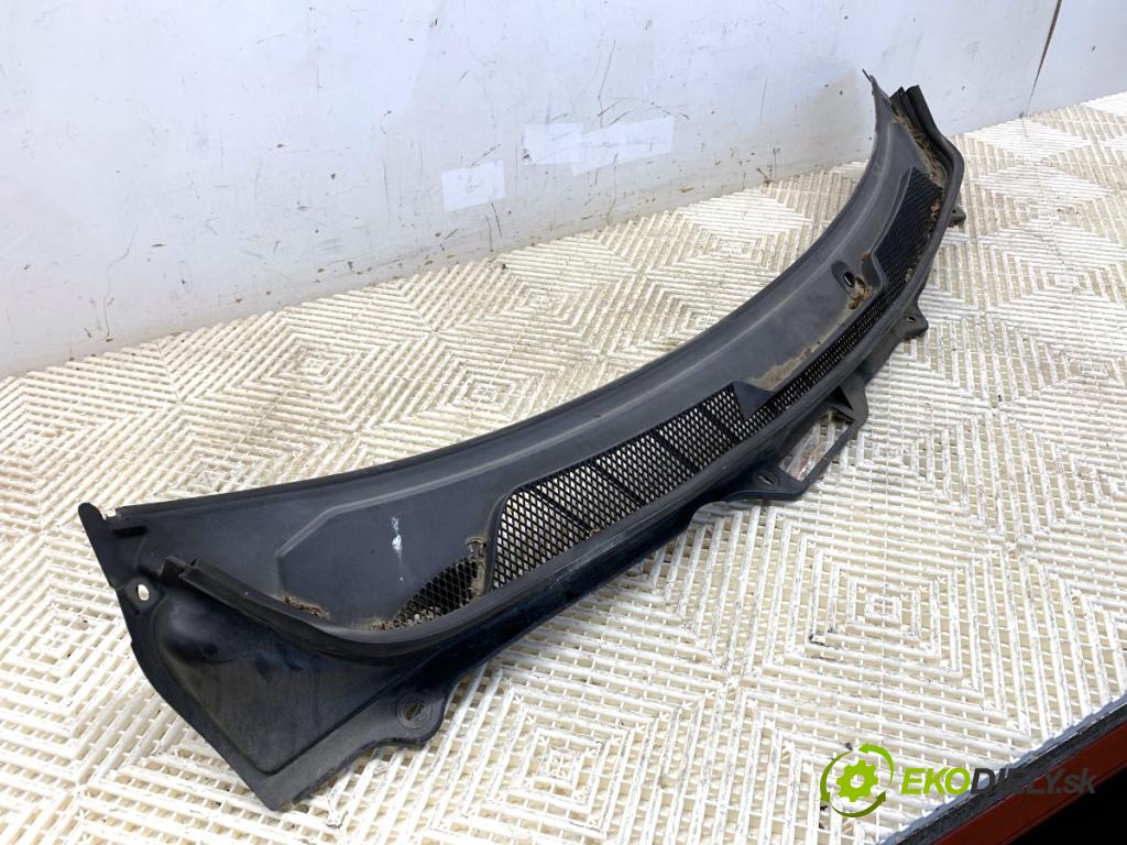 VOLVO XC90 I SUV 2004 200 kW T6 AWD 2922 torpédo plast pod čelní okno 08620987 (Torpéda)