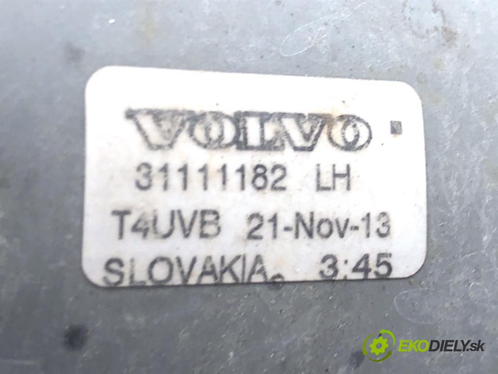 VOLVO XC90 I SUV 2004 200 kW T6 AWD 2922 hmlové svetlo, hmlovka levý přední část 31111182
