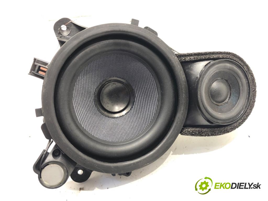 VOLVO XC90 I SUV 2004 200 kW T6 AWD 2922 reproduktor Dvere predný ľavy 30657756