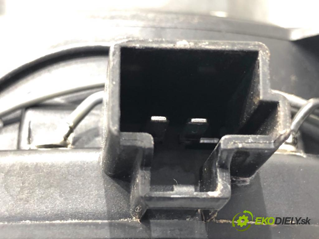 VOLVO XC90 I SUV 2004 200 kW T6 AWD 2922 reproduktor Dvere predný ľavy 30657756