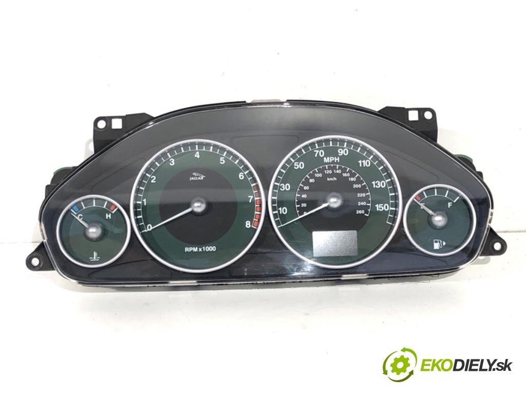 JAGUAR X-TYPE I sedan 2001 169 kW 3.0 V6 Napęd na wszystkie koła 2967 Prístrojovka 1X4F-10849-BJ (Prístrojová doska)