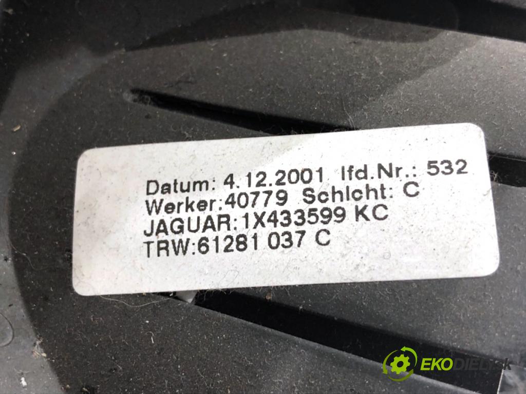 JAGUAR X-TYPE I sedan 2001 169 kW 3.0 V6 Napęd na wszystkie koła 2967 Volant 1X433599KC (Volant)