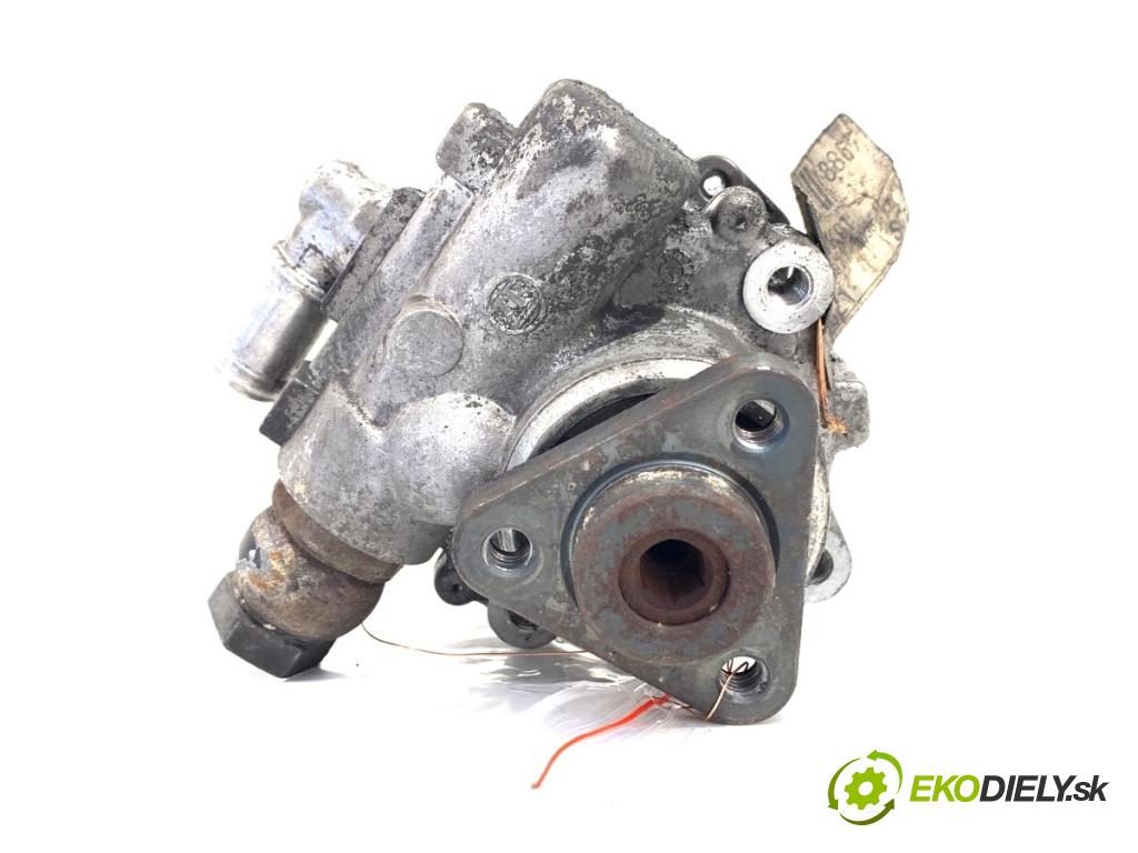 AUDI A6 C6 Kombi 2006 165 kW 3.0 TDI quattro 2967 Pumpa servočerpadlo 4F0145155A (Servočerpadlo)