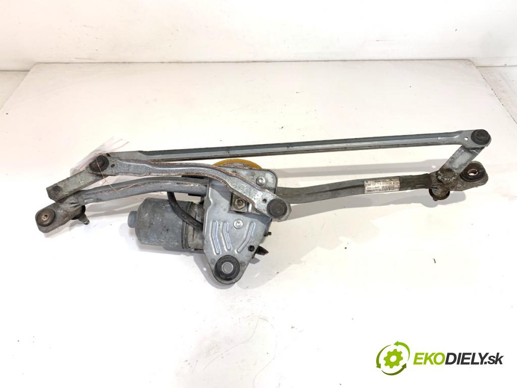 AUDI A6 C6 Kombi 2006 165 kW 3.0 TDI quattro 2967 mechanismus stěračů přední část 4F1955119 (Motorky stěračů)
