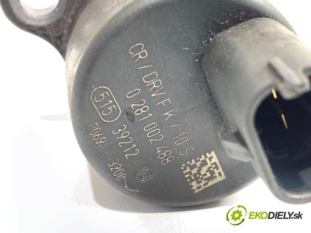 FIAT STILO liftback 2004 85 kW 1.9 JTD (192_XE1A) 1910 Regulátor tlaku paliva 0281002488 (Palivový systém ostatné)