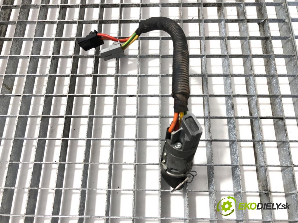 OPEL VIVARO A Autobus 2002 74 kW 1.9 DTI (F7, J7, A07) 1870 spinačka (Spínacia skrinka)